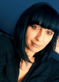 Uranela Krasnic © Uranela Krasnic Uranela Krasnic © Uranela Krasnic